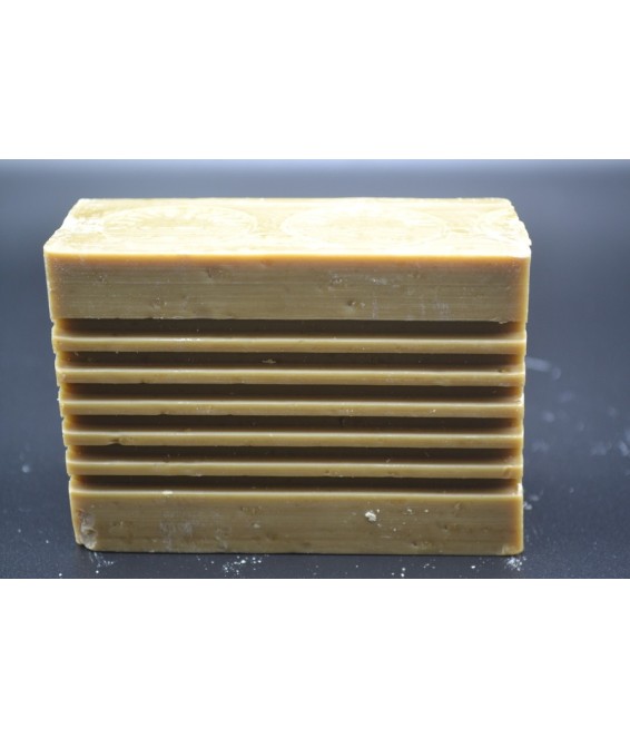 .Savon détachant à la terre de sommière 4,90 €