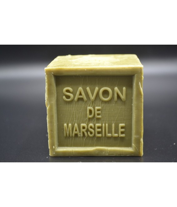 .Savon de Marseille cube vert 5,90 €